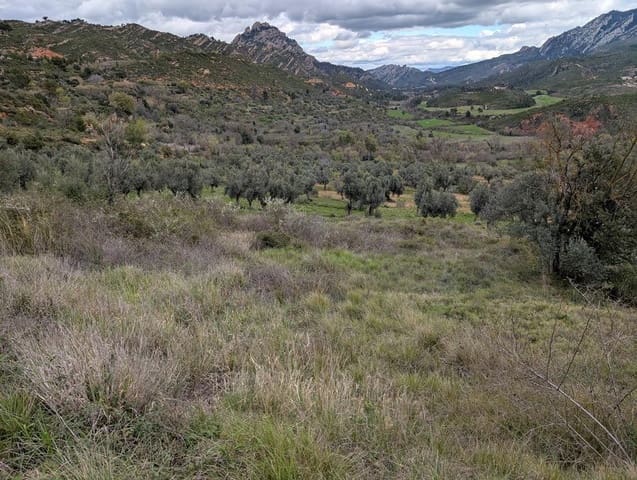 Finca/Country House for sale in Horta de Sant Joan - € 7,700 (Ref: 9150332)