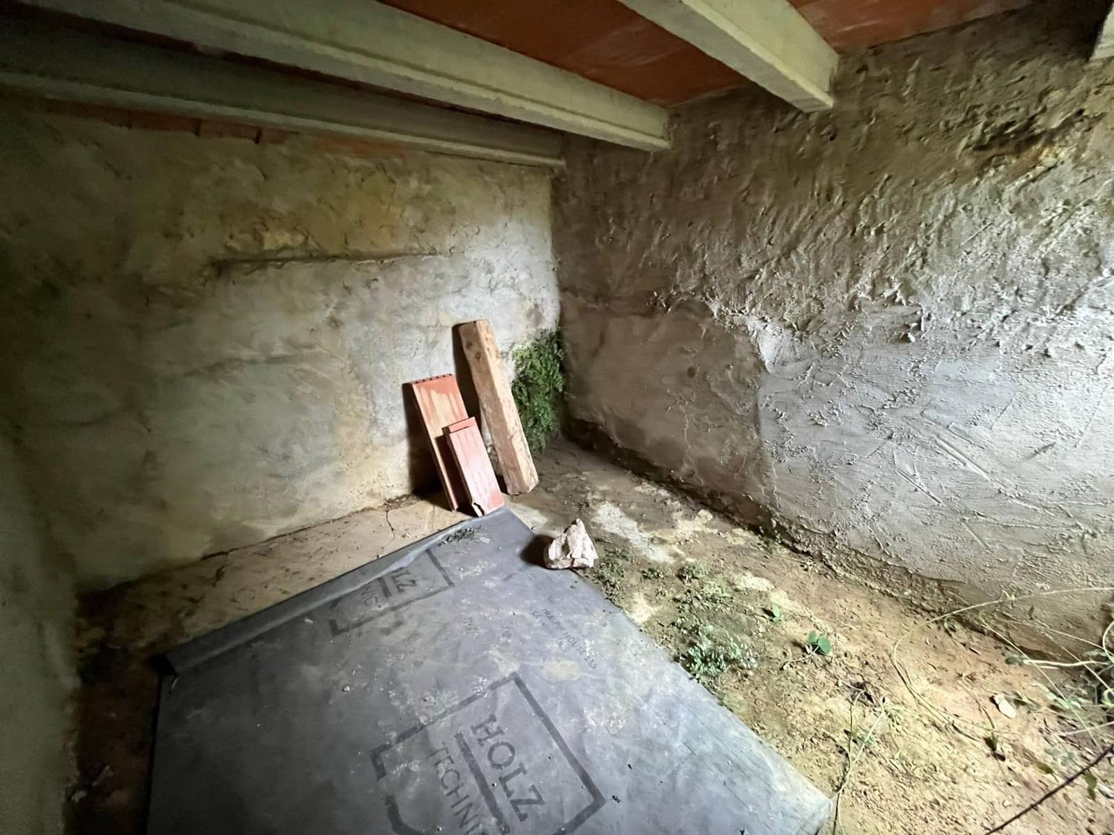 Finca/Country House for sale in Horta de Sant Joan - € 7,700 (Ref: 9150332)