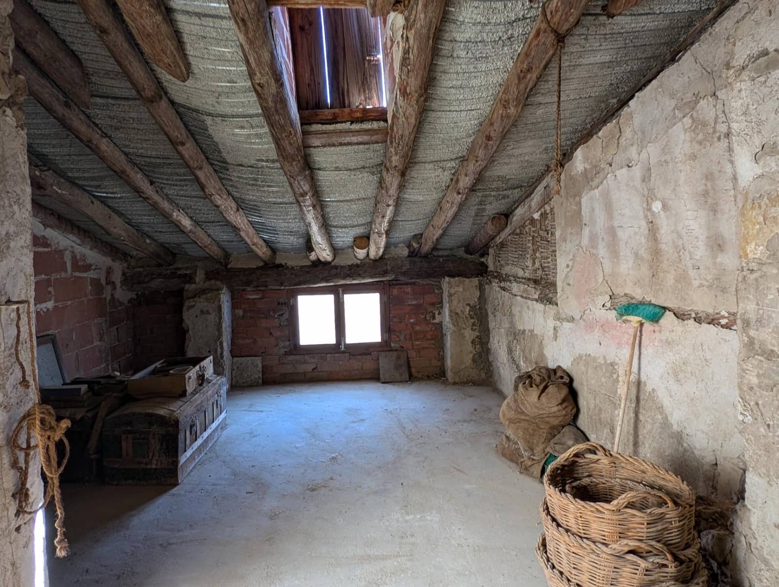 4 soverom Hus til salgs i La Fresneda - € 80 000 (Ref: 9150336)