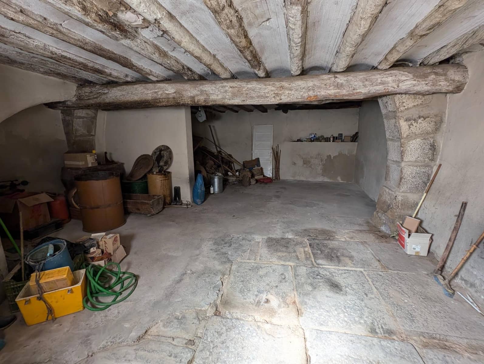 6 soveværelse Byhus til salg i Valderrobres - € 92.000 (Ref: 9150337)