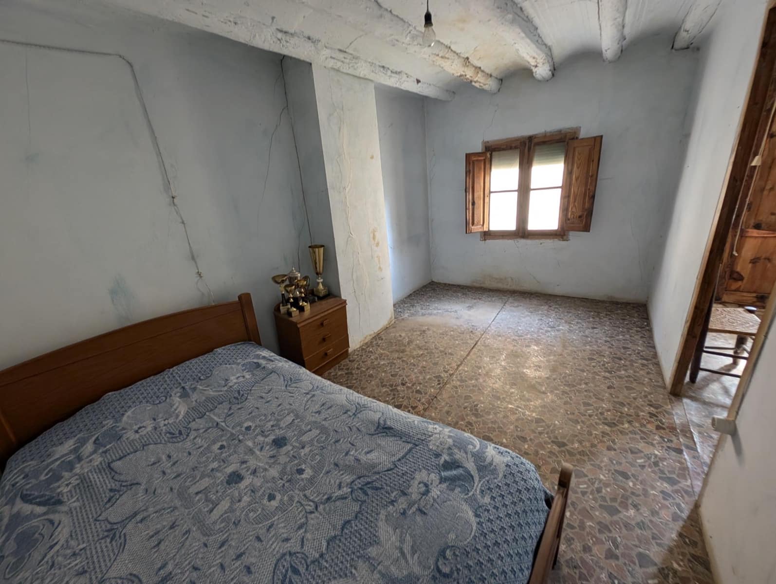 6 soveværelse Byhus til salg i Valderrobres - € 92.000 (Ref: 9150337)