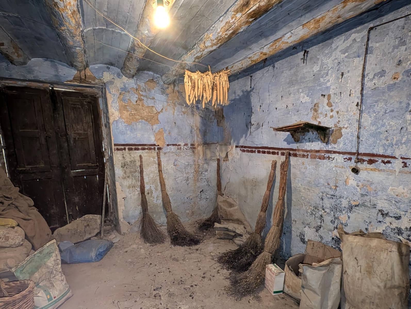 6 soveværelse Byhus til salg i Valderrobres - € 92.000 (Ref: 9150337)