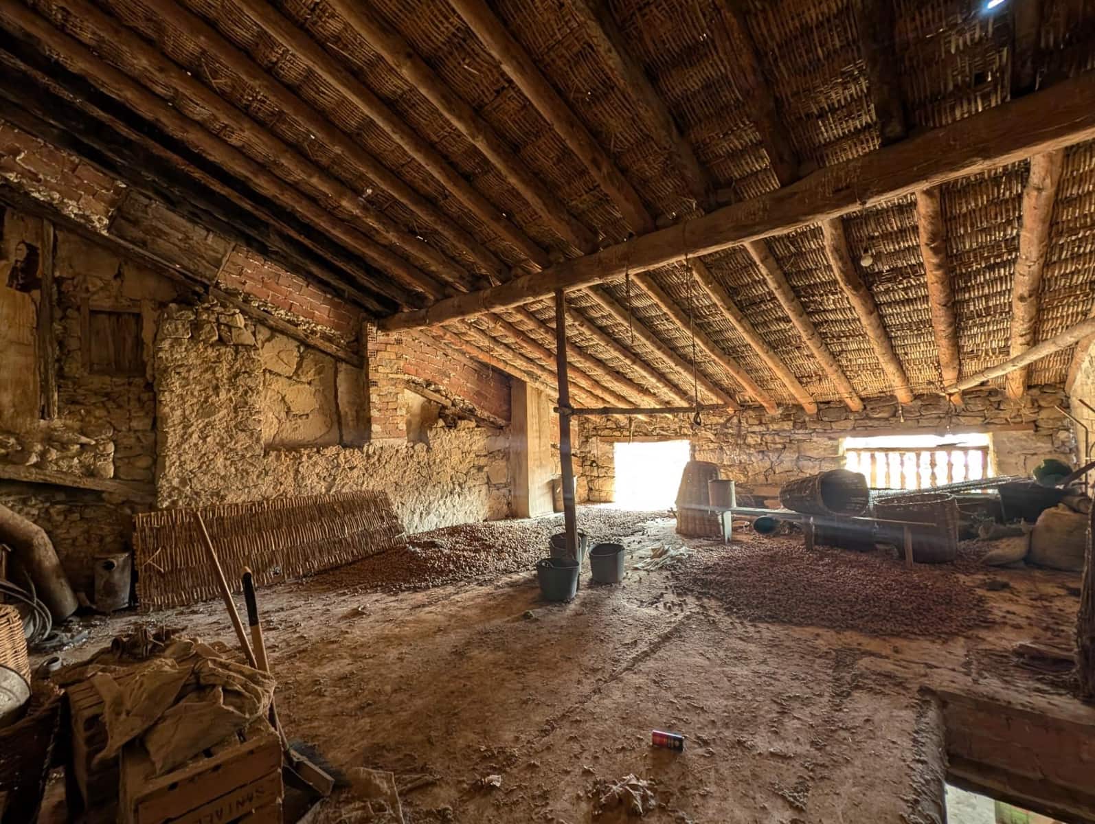 6 soveværelse Byhus til salg i Valderrobres - € 92.000 (Ref: 9150337)