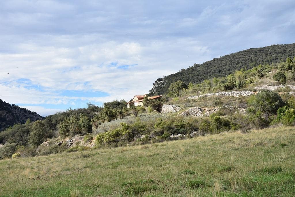 Finca/Country House for sale in Penarroya de Tastavins - € 150,000 (Ref: 9150340)