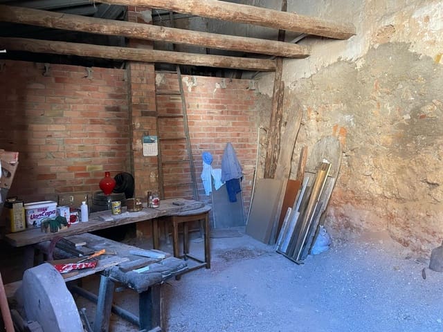 Business for sale in Peñarroya de Tastavins - € 22,500 (Ref: 9150348)