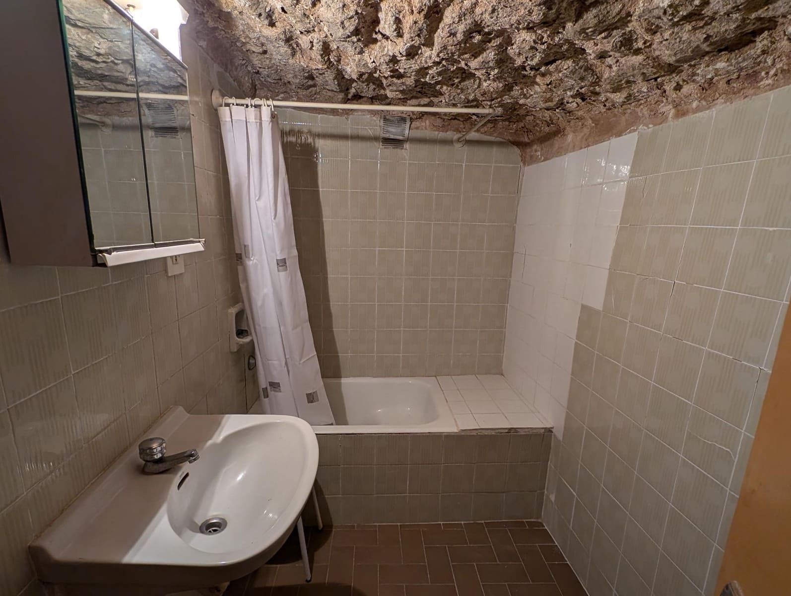 4 soverom Hus til salgs i La Fresneda - € 63 000 (Ref: 9150349)