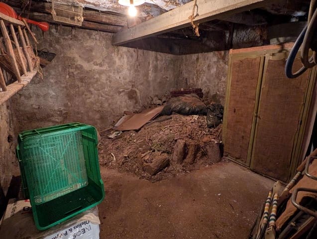 4 soveværelse Byhus til salg i La Fresneda - € 63.000 (Ref: 9150349)