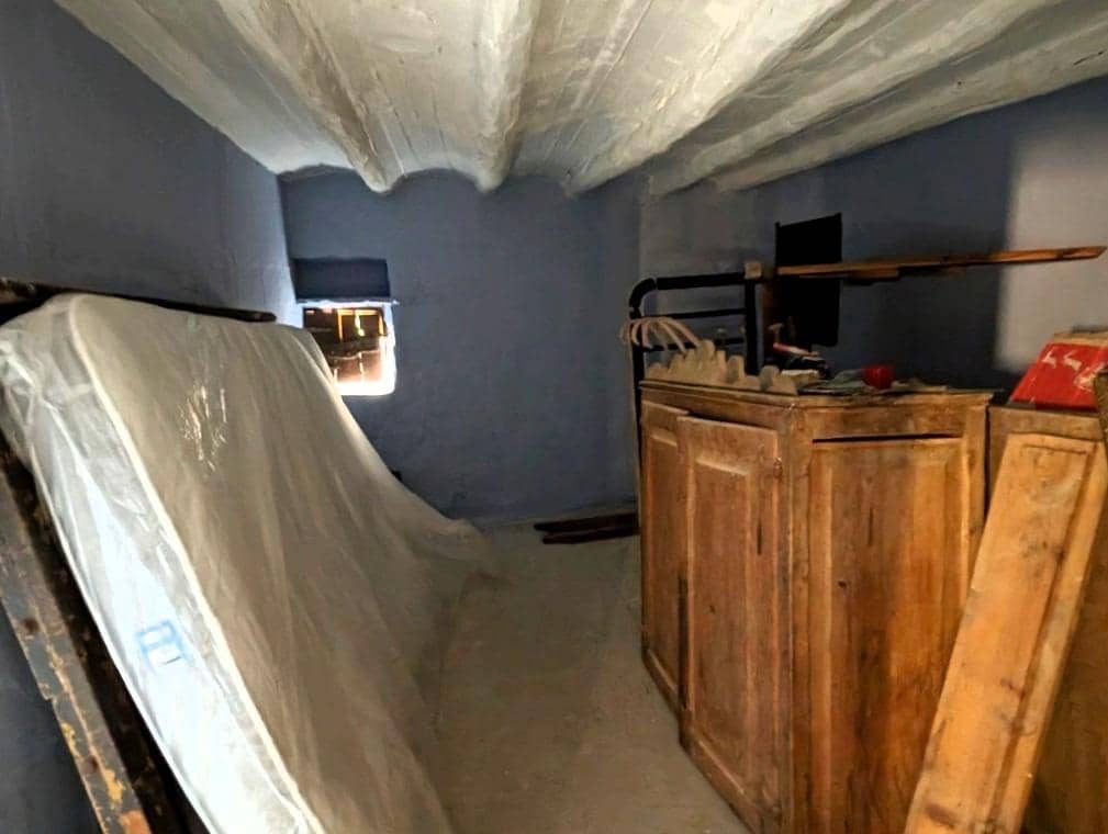 Finca/Landehus til salg i Cretas - € 85.000 (Ref: 9150361)