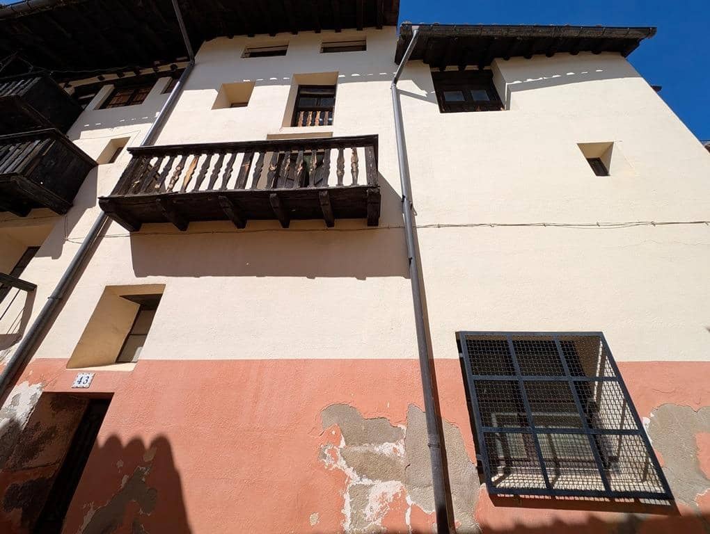 Ruin til salg i Penarroya de Tastavins - € 30.000 (Ref: 9150362)
