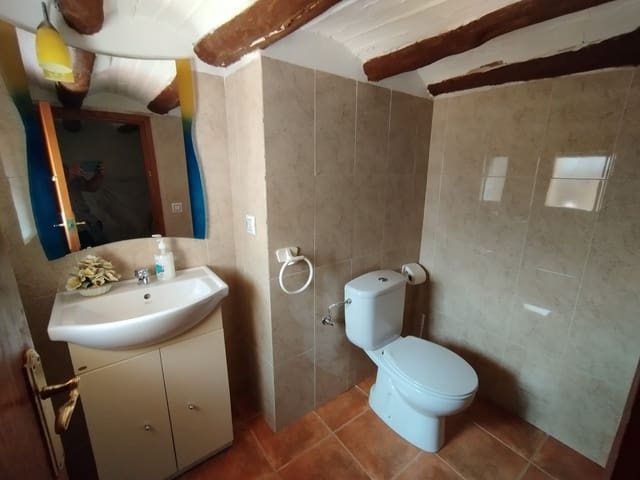 5 bedroom Townhouse for sale in La Fresneda - € 125,000 (Ref: 9150363)