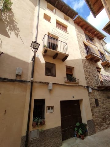5 slaapkamer Huis te koop in La Fresneda - € 125.000 (Ref: 9150363)