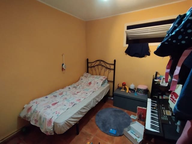 5 slaapkamer Huis te koop in La Fresneda - € 125.000 (Ref: 9150363)