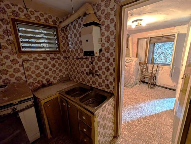 Ruin for sale in Beceite - € 23,800 (Ref: 9150367)