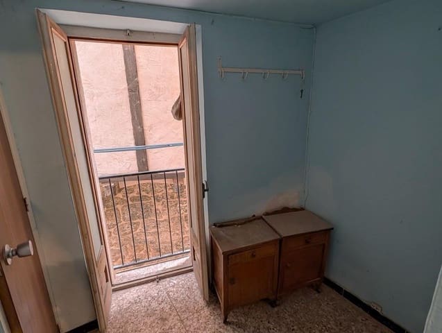 Ruin for sale in Beceite - € 23,800 (Ref: 9150367)