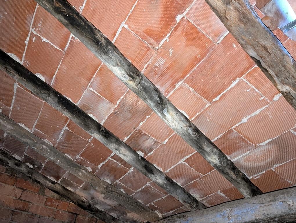 Rudere in vendita in Beceite - 23.800 € (Rif: 9150367)