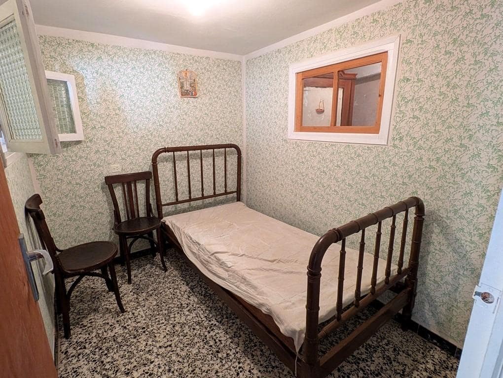 3 soverom Leilighet til salgs i Penarroya de Tastavins - € 32 000 (Ref: 9150375)