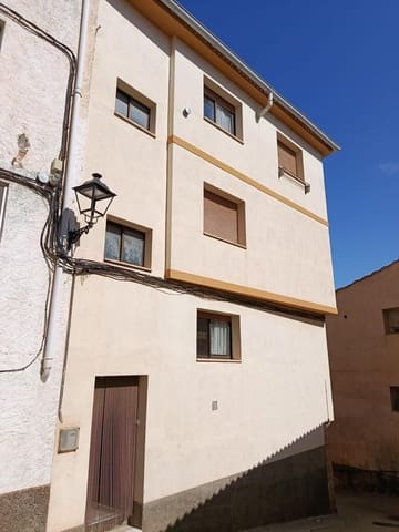 5 bedroom Townhouse for sale in Mazaleón - € 95,000 (Ref: 9150377)