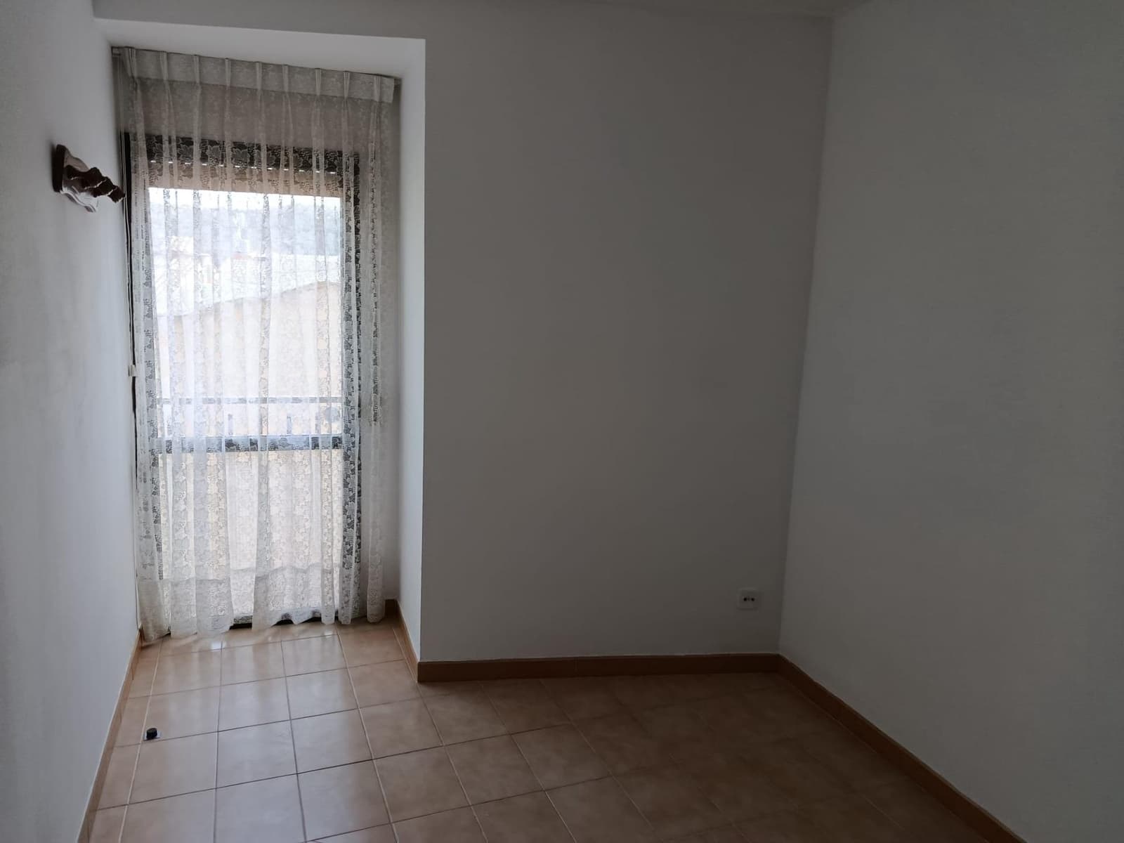 5 soveværelse Byhus til salg i Mazaleon - € 95.000 (Ref: 9150377)