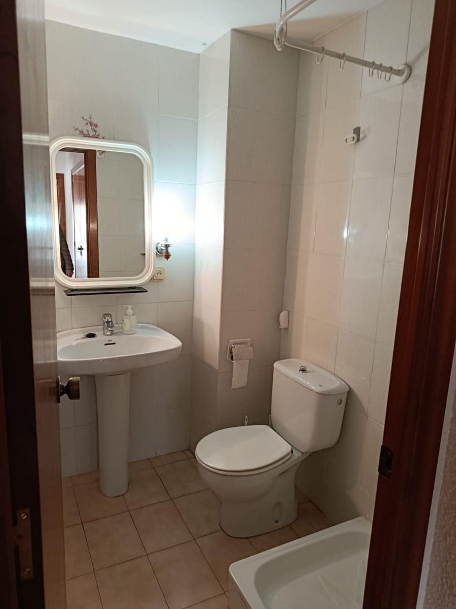 5 bedroom Townhouse for sale in Mazaleon - € 85,000 (Ref: 9150377)