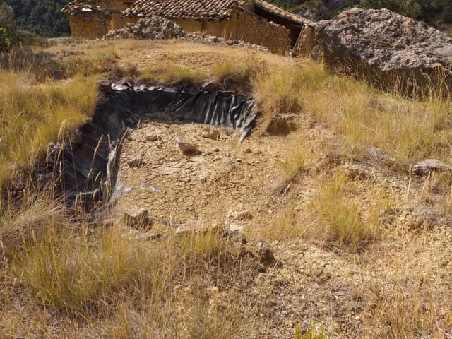 Finka/Dom wiejski na sprzedaż w Peñarroya de Tastavins - 256 000 € (Ref: 9150378)