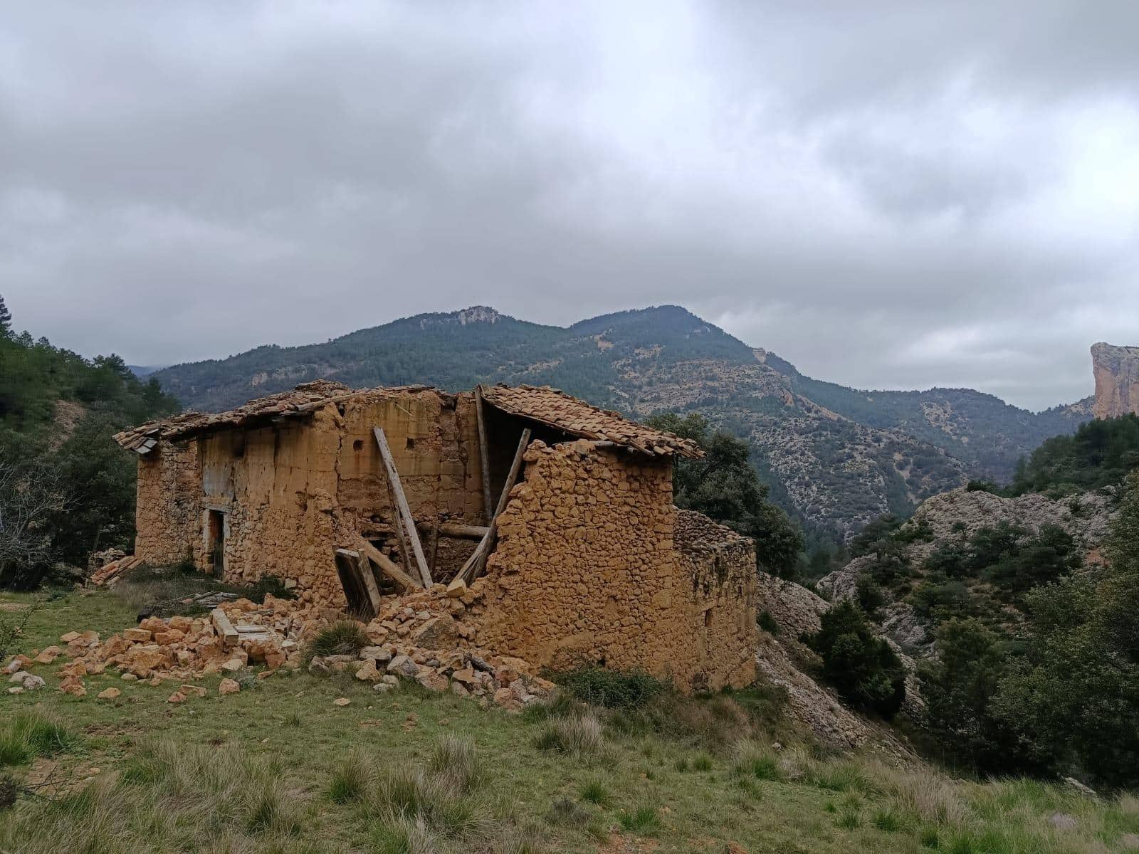 Finca/Landehus til salg i Penarroya de Tastavins - € 256.000 (Ref: 9150378)