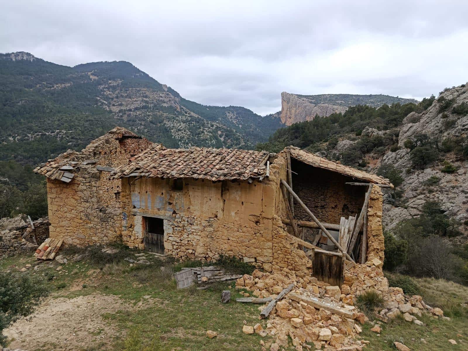 Finca/Landehus til salg i Penarroya de Tastavins - € 256.000 (Ref: 9150378)