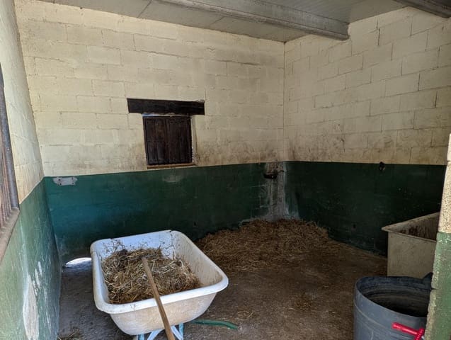 1 quarto Quinta/Casa Rural para venda em Cretas - 450 000 € (Ref: 9150389)