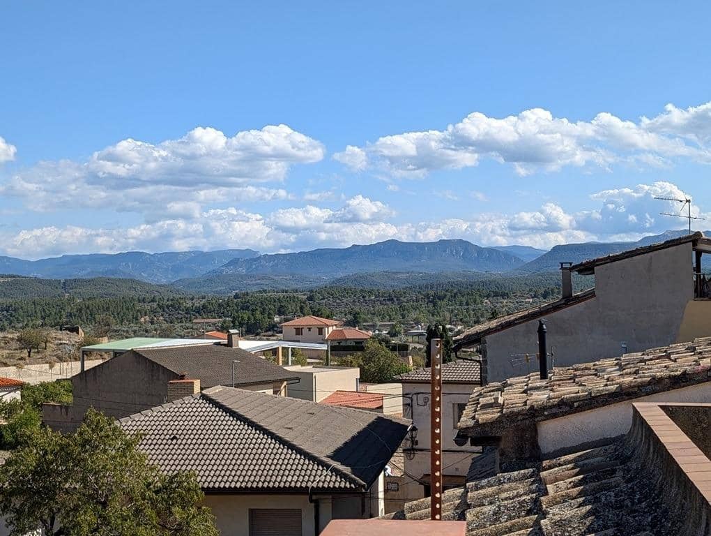 4 soveværelse Byhus til salg i La Fresneda - € 90.000 (Ref: 9150394)