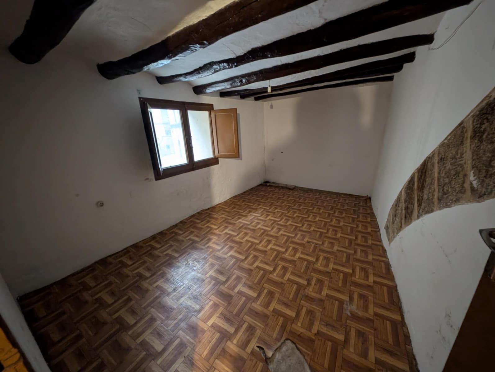 Ruin til salg i Torre del Compte - € 45.000 (Ref: 9150395)