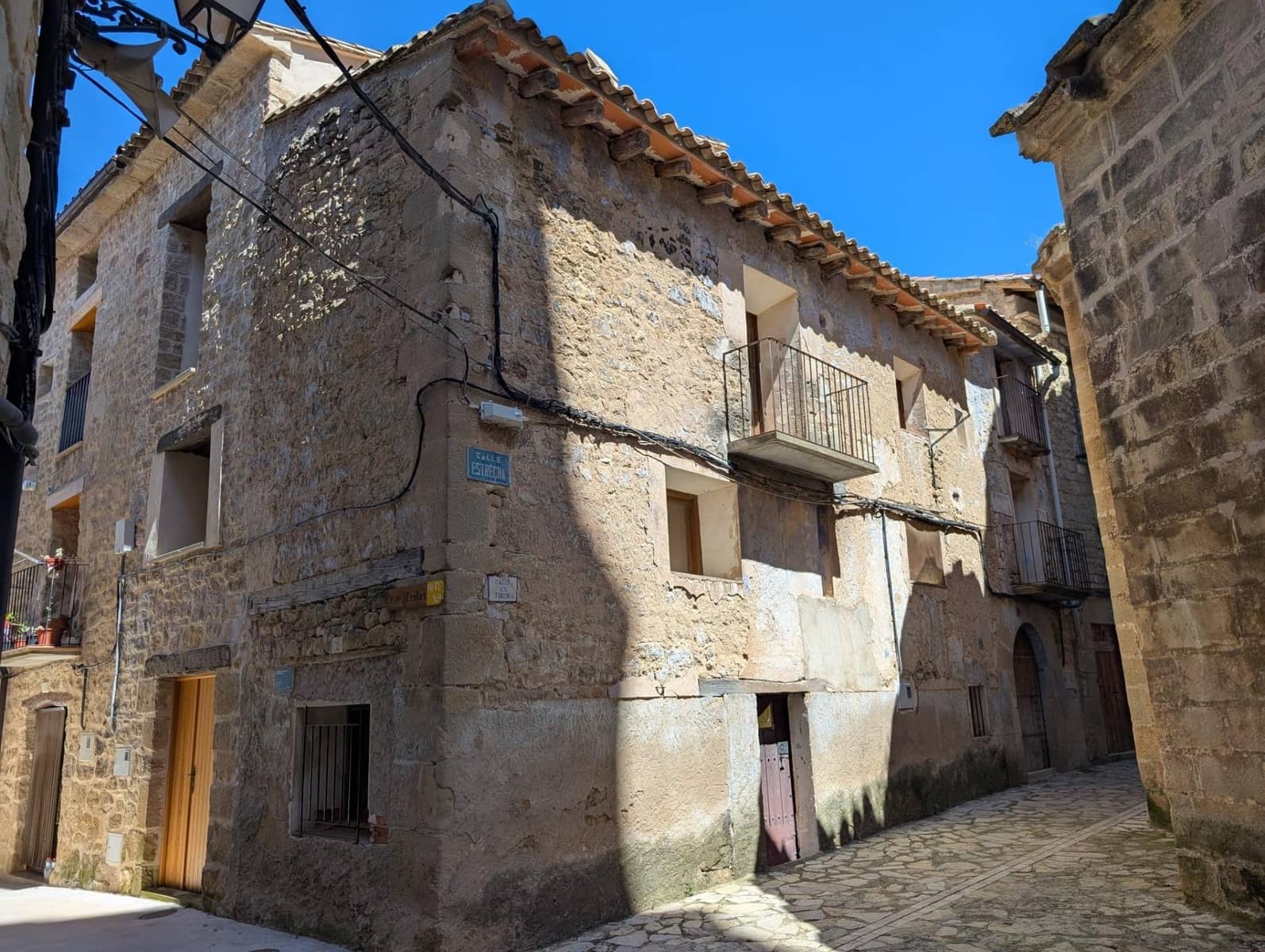 Ruin til salg i Torre del Compte - € 45.000 (Ref: 9150395)