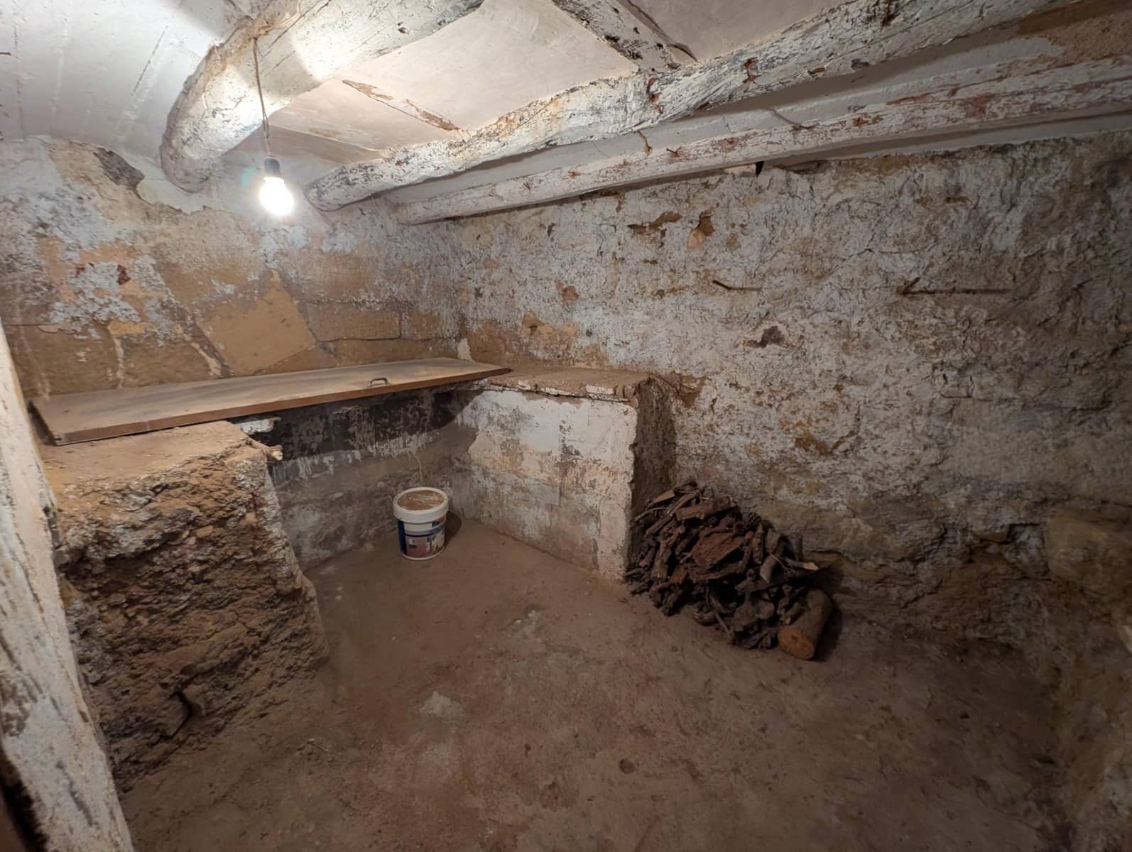 Ruin til salg i Torre del Compte - € 45.000 (Ref: 9150395)