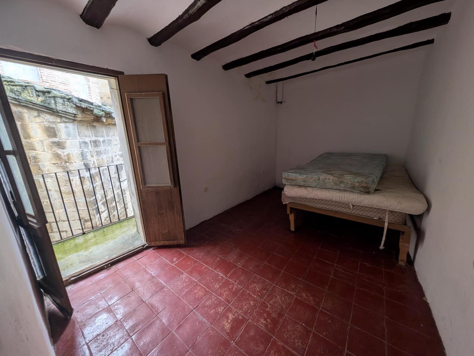 Ruin til salg i Torre del Compte - € 45.000 (Ref: 9150395)