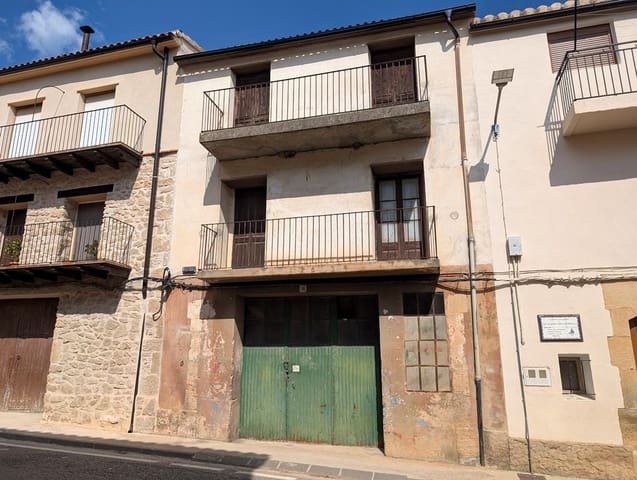 2 bedroom Townhouse for sale in Cretas - € 70,000 (Ref: 9150413)