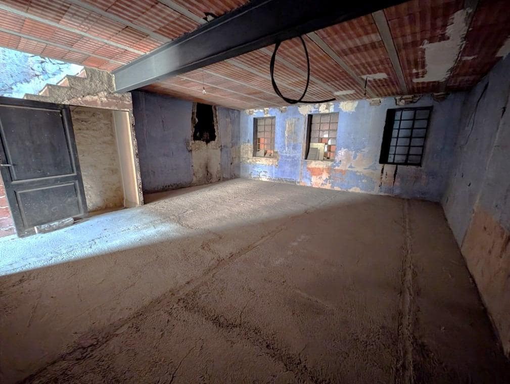 2 makuuhuone Omakotitalo myytävänä paikassa Cretas - 70 000 € (Ref: 9150413)