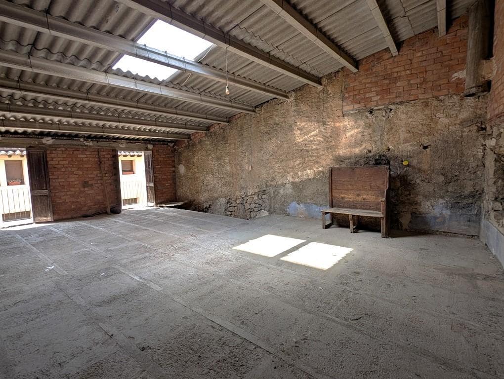 2 makuuhuone Omakotitalo myytävänä paikassa Cretas - 70 000 € (Ref: 9150413)