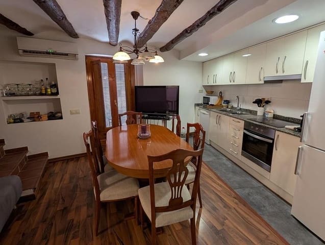 3 bedroom Townhouse for sale in Lledó - € 100,000 (Ref: 9150415)