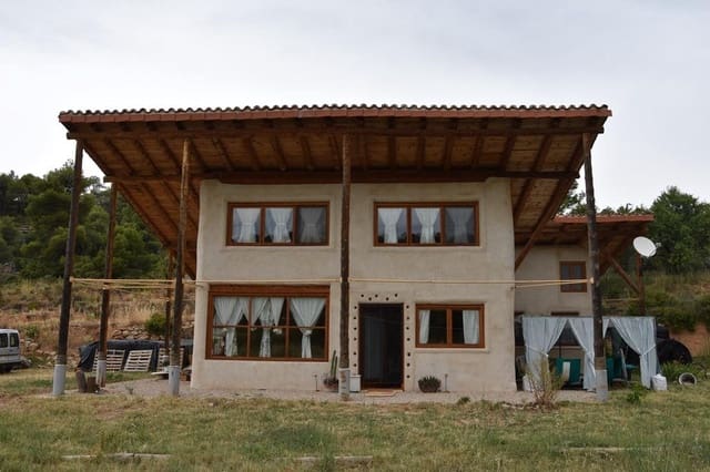 3 soveværelse Finca/Landehus til salg i Valderrobres - € 187.000 (Ref: 9150419)