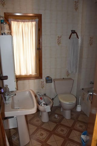 3 bedroom Townhouse for sale in Beceite - € 175,000 (Ref: 9202582)