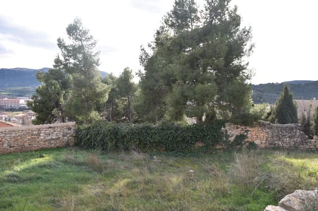 Building Plot for sale in Valderrobres - € 100,000 (Ref: 9206647)