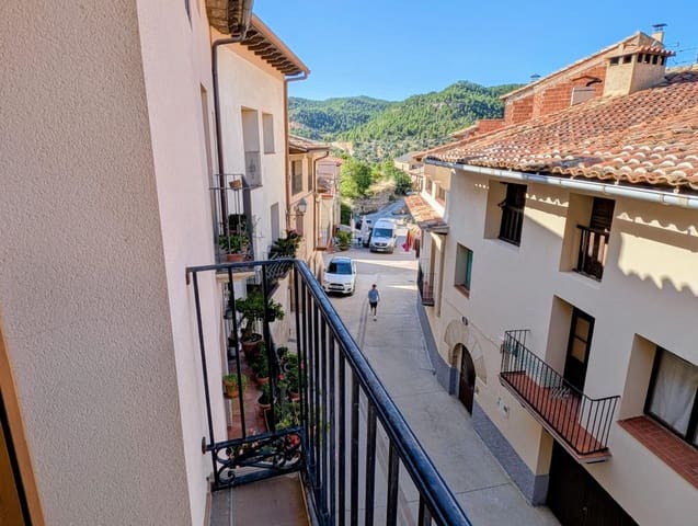 5 bedroom Townhouse for sale in Ráfales - € 140,000 (Ref: 9220157)