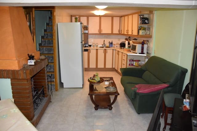 4 bedroom Townhouse for sale in Valdealgorfa - € 75,000 (Ref: 9301221)