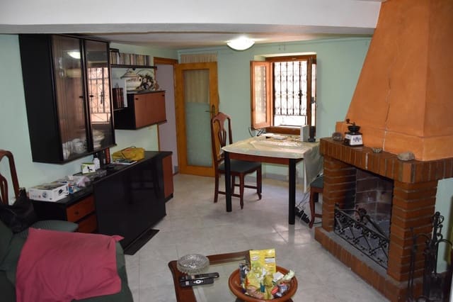 4 bedroom Townhouse for sale in Valdealgorfa - € 75,000 (Ref: 9301221)