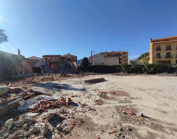 Building Plot for sale in Valderrobres - € 500,000 (Ref: 9311077)