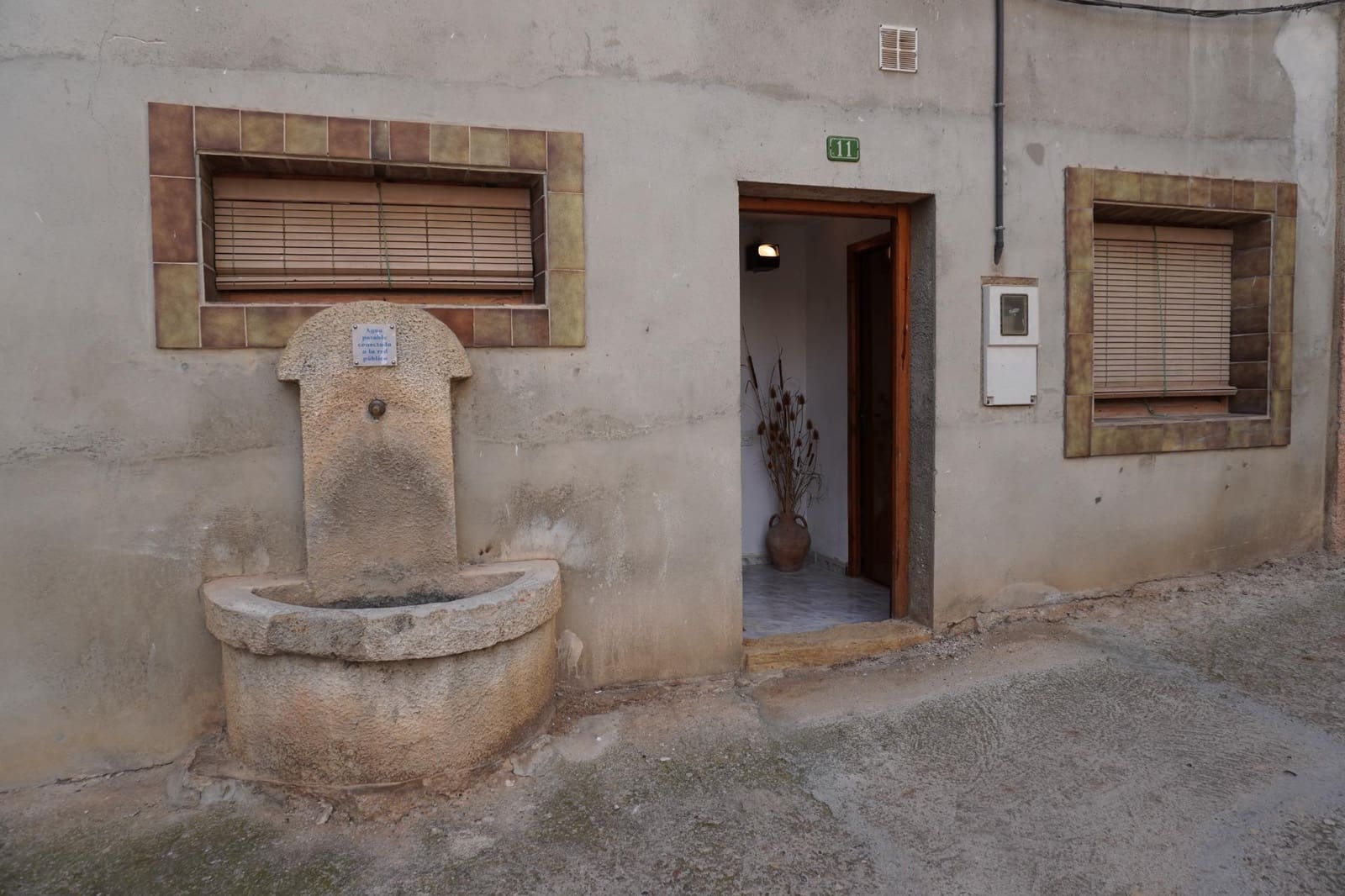 3 bedroom Townhouse for sale in La Portellada - € 65,000 (Ref: 9349405)