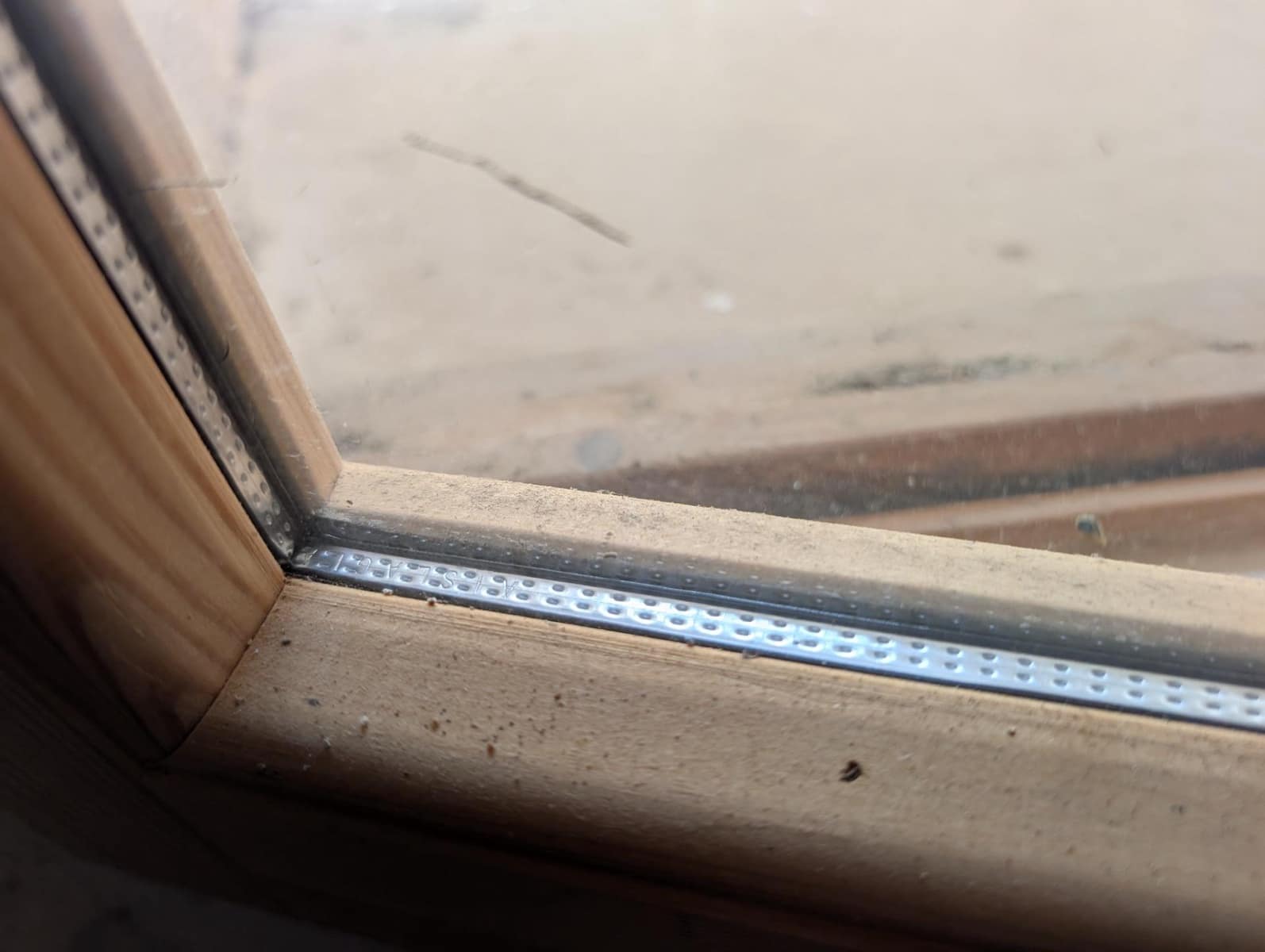 4 sypialnia Finka/Dom wiejski na sprzedaż w Rafales - 95 000 € (Ref: 9386152)