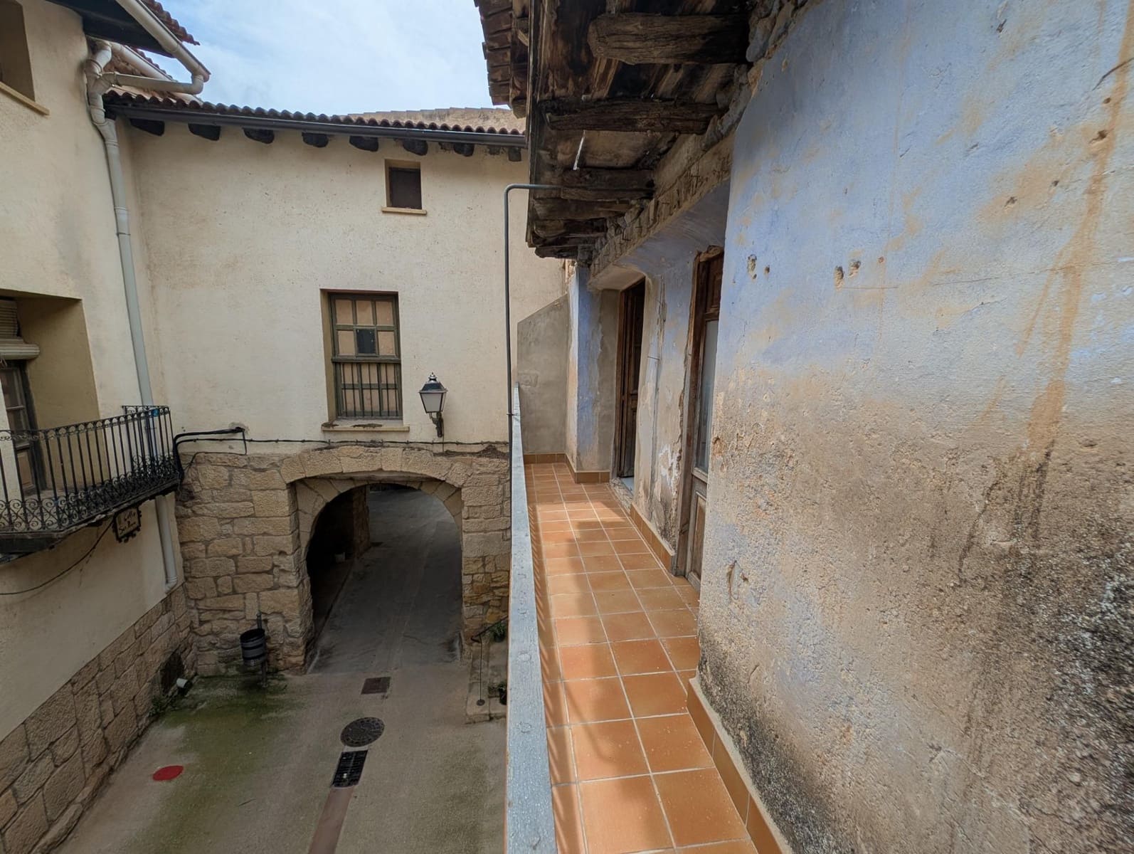 4 sypialnia Finka/Dom wiejski na sprzedaż w Rafales - 95 000 € (Ref: 9386152)