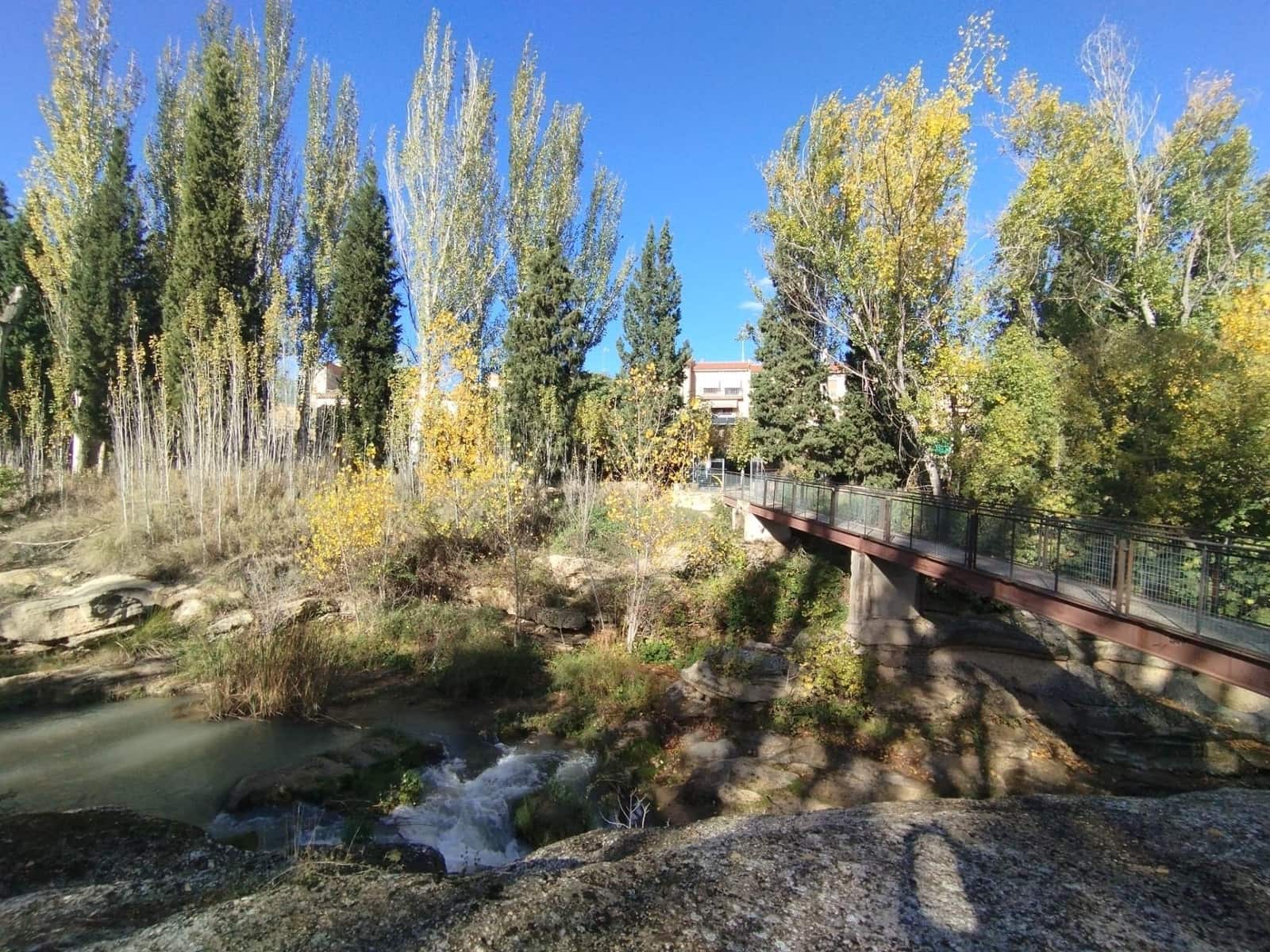 4 bedroom Townhouse for sale in Castelseras with garage - € 170,000 (Ref: 9414286)