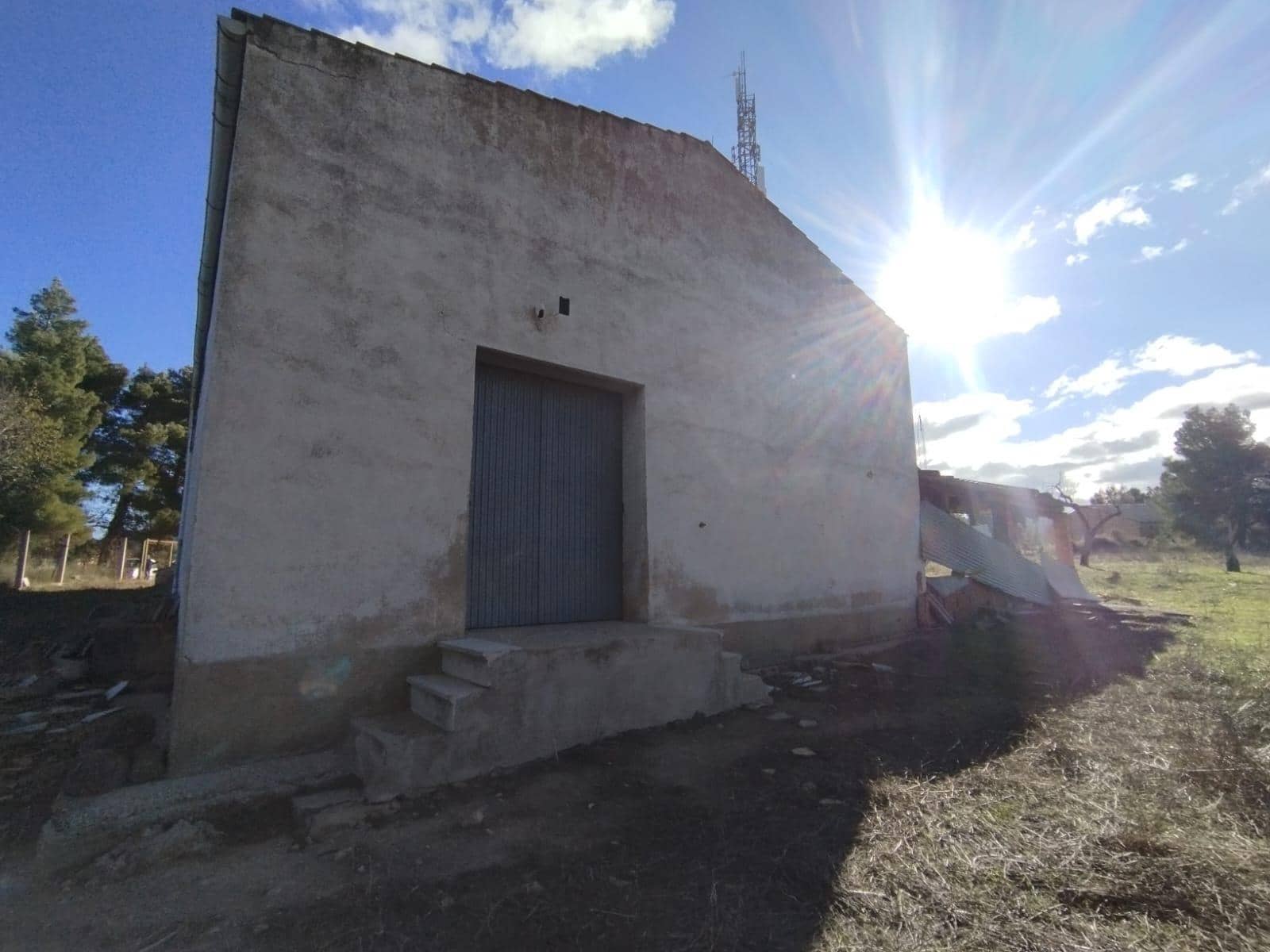 Commercial for sale in Horta de Sant Joan - € 120,000 (Ref: 9422291)