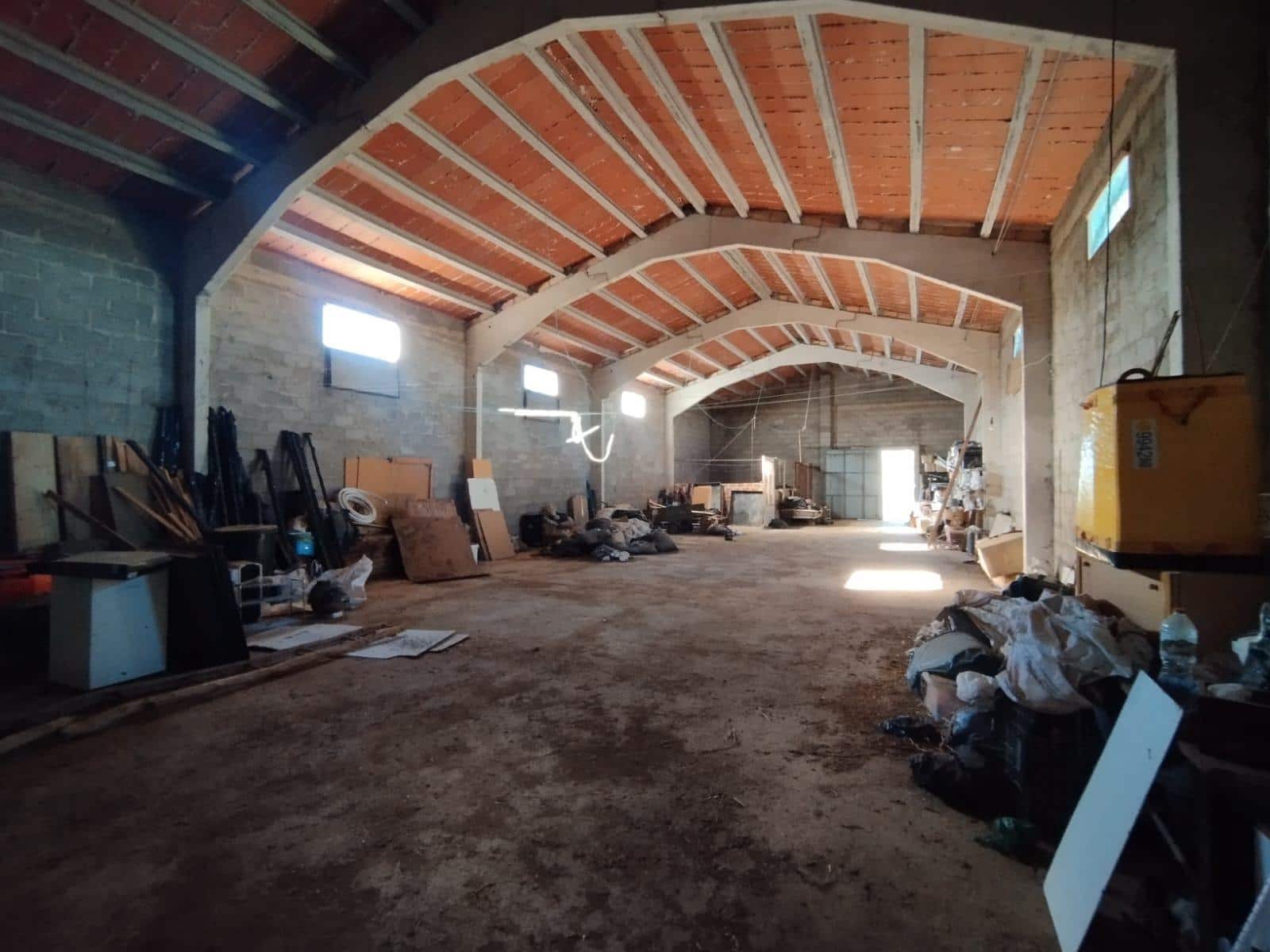 Commercial for sale in Horta de Sant Joan - € 120,000 (Ref: 9422291)