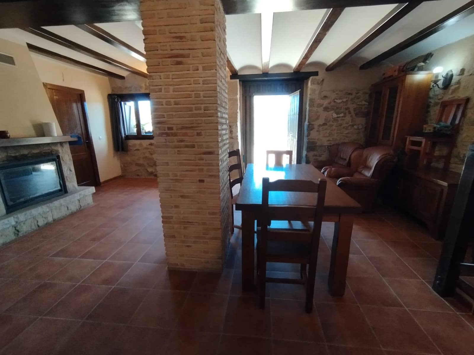 Finca/Casa Rural de 3 habitaciones en Alcañiz en venta - 220.000 € (Ref: 9450440)